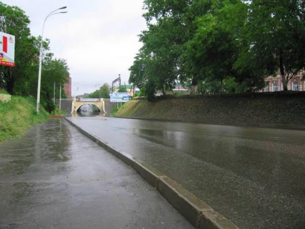 Тоннель на Кирова во время затопления_2