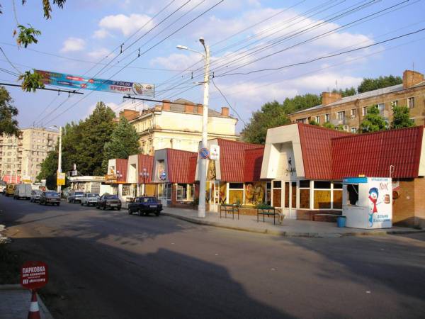 Улица Новороссийская сторону перекрёстка