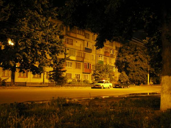 Улица Советской Армии в направлении 2-го Вокзала.Ночной вид