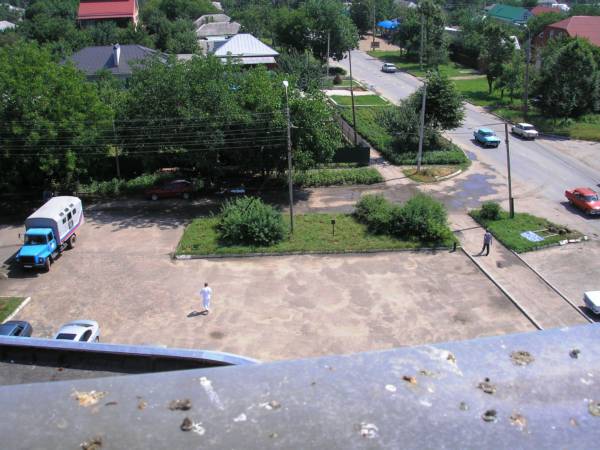 Вид с Бориного дома на улицу Новороссийскую в сторону 11-й школы_2