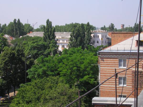 Вид с Бориного дома в сторону ТАЛИСМАНа