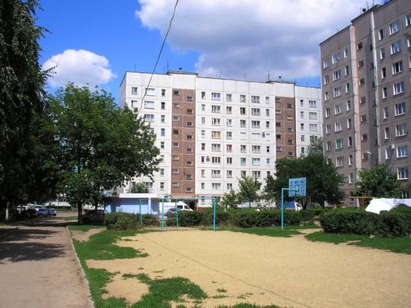 Дворы в Армавире благоустроенные,и день ото дня становятся всё лучше