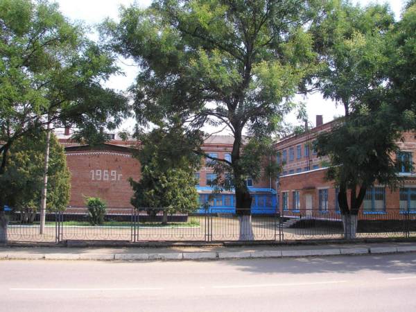 Школа на улице Лавриненко