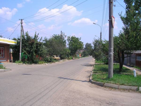 Улица Маркова в направлении ЖелДорМаша