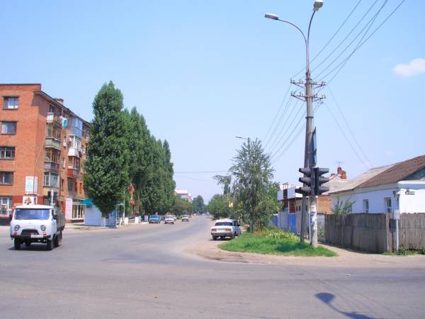 Улица Урицкого в направлении Центра