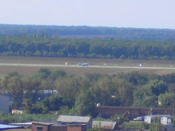 Вид с 14-ти этажки на Военно-учебный аэродром