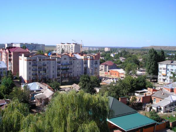 Вид с 9-ны на П.Осипенко на район ОПТИКИ