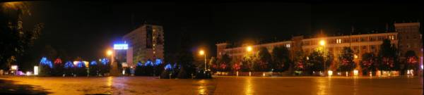 Панорама_Центральная площадь_ночь