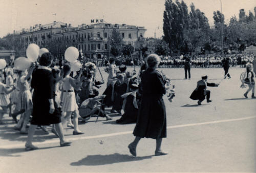 Демонстрация. Казаки. (1967 год)